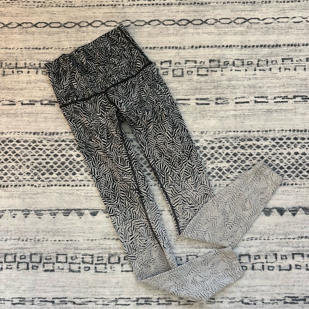 Lulu Lemon Patterned High-Waisted Leggings